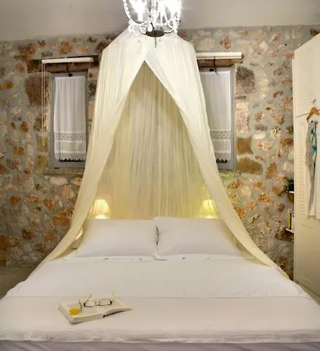 Private In Kefalonia Island Angón
